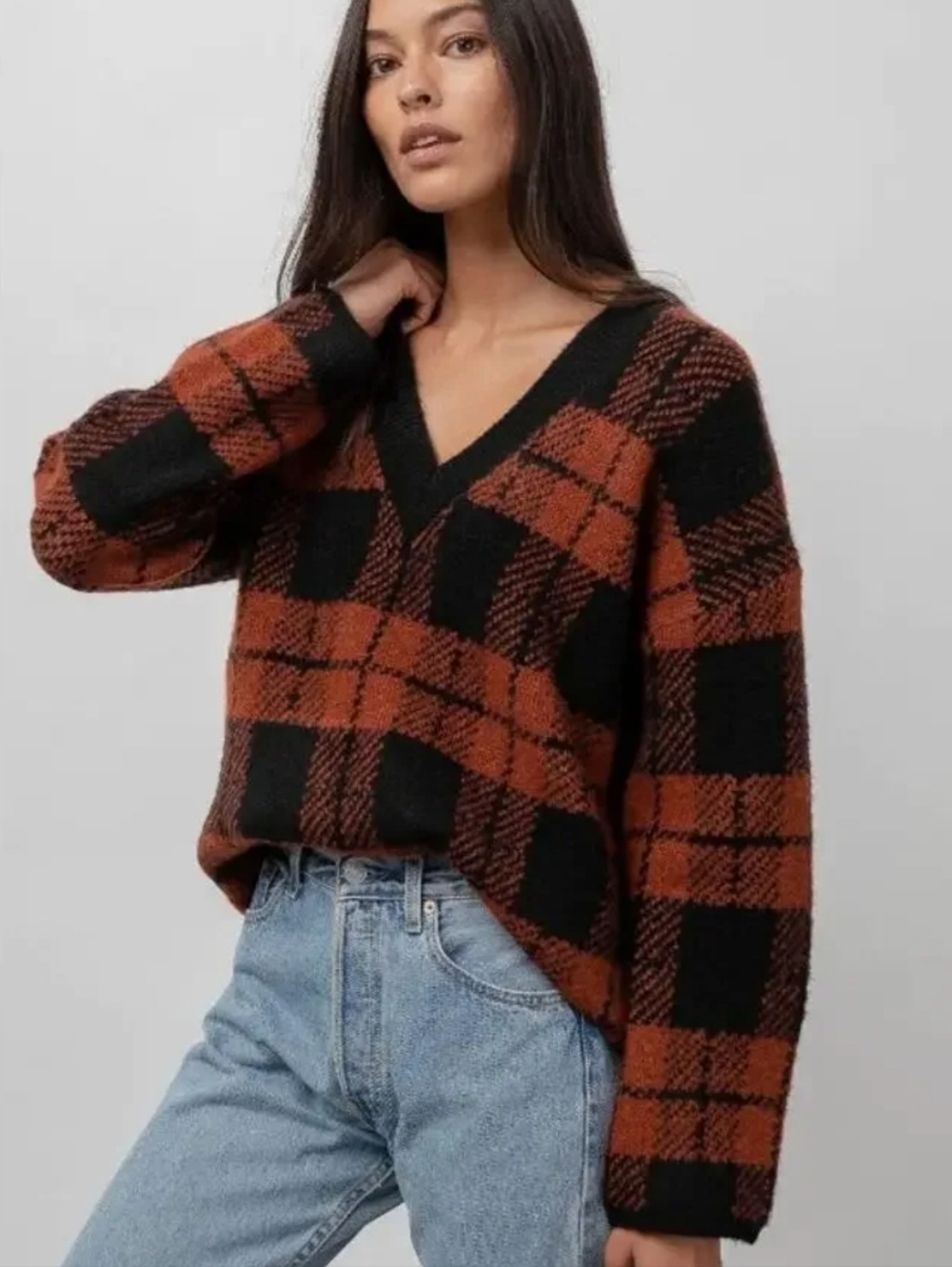 New Workshop Republic Wool Blend V-Neck Sweater in Rust and Black Combo Small